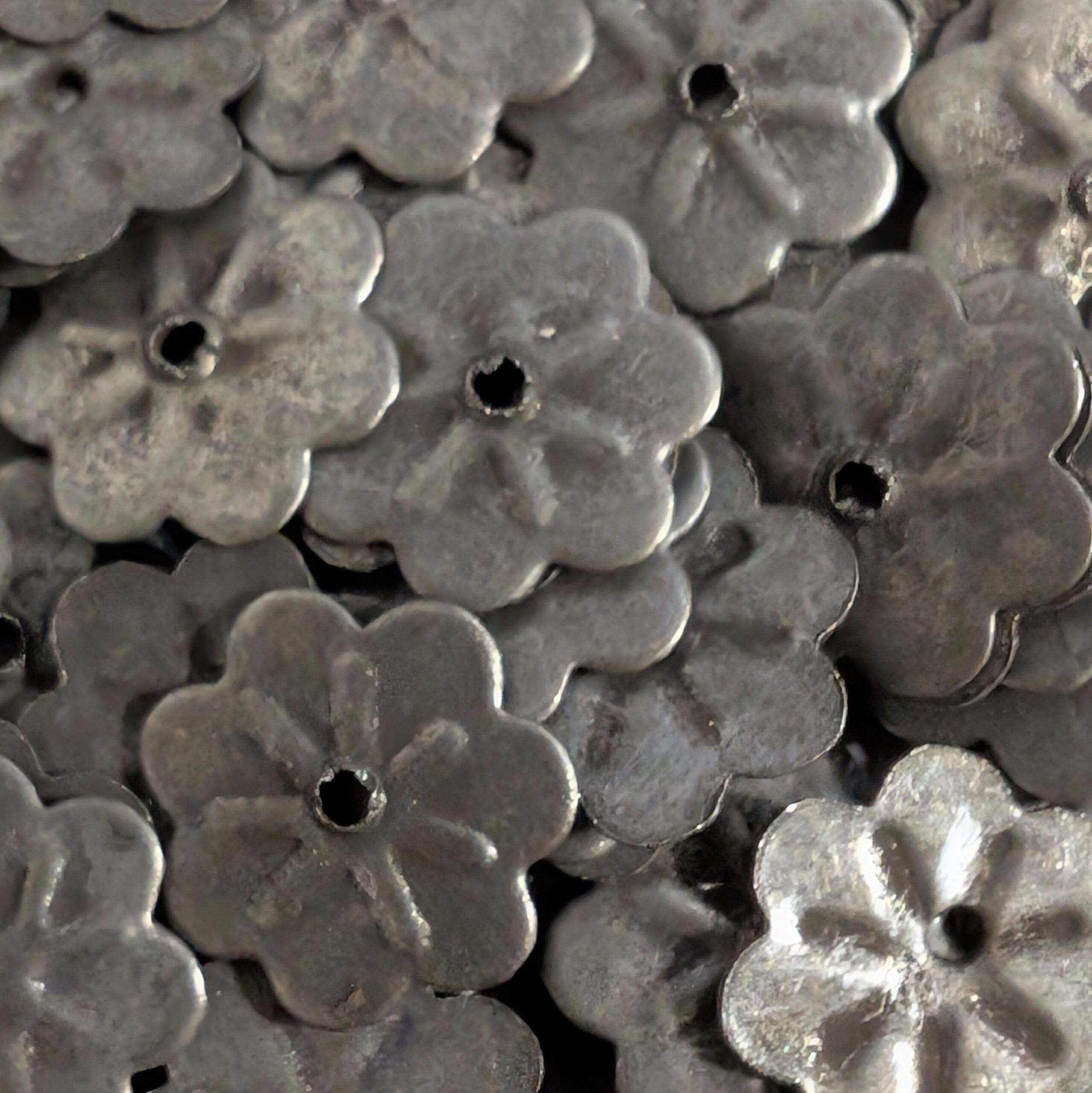 Metal Flower Sequin 9mm